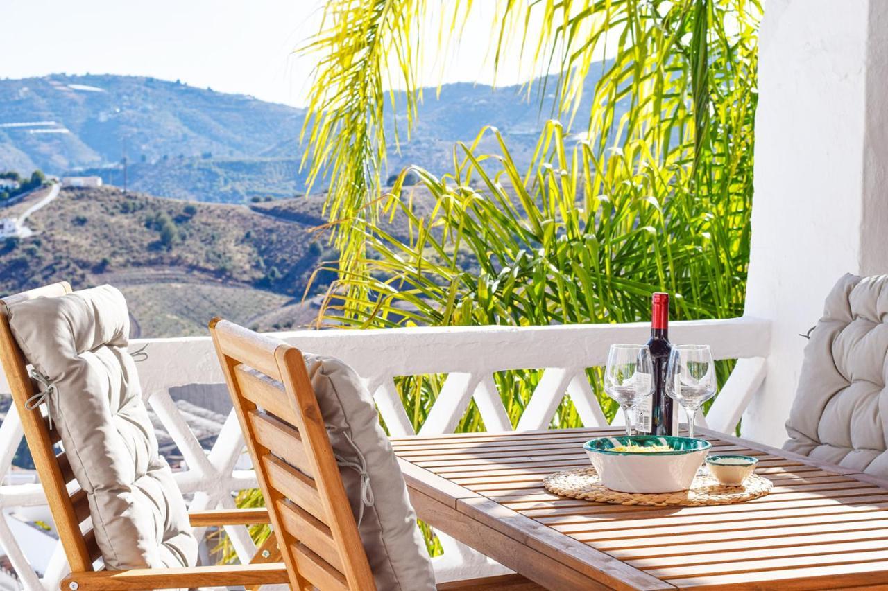 Casa Jazmin, Frigiliana Traditional Townhouse With Great Views Hansonholiday Rentals エクステリア 写真