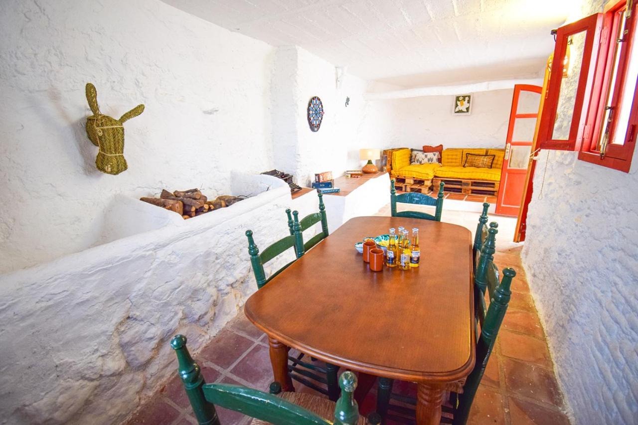 Casa Jazmin, Frigiliana Traditional Townhouse With Great Views Hansonholiday Rentals エクステリア 写真